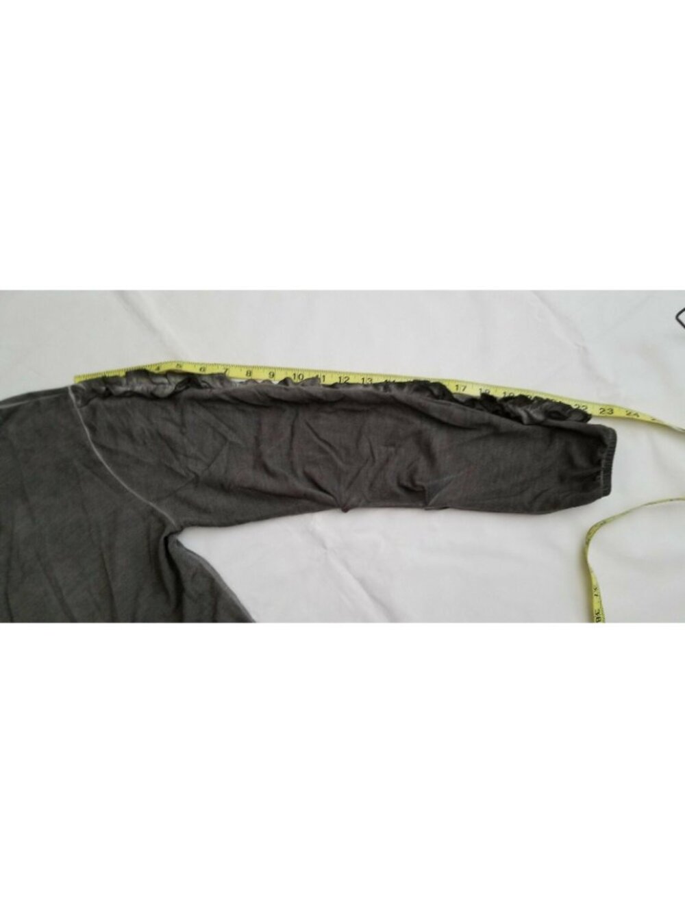Dantelle‎ Women's Gray Oil Dye Sweatshirt Pullover Top Size Small NWT - Picture 14 of 16